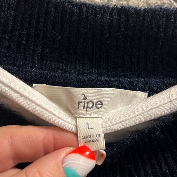 ✨HP✨RIPE MATERNITY Mandy Detachable Nursing Knit Sz Large Sweater✨ - Picture 8 of 9